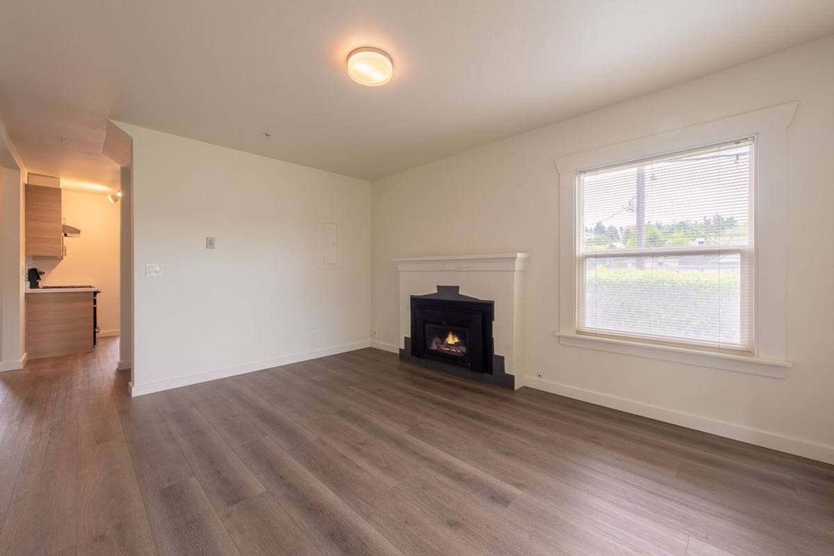 Apartment for rent at 804 NW Market St, Seattle, WA 98107