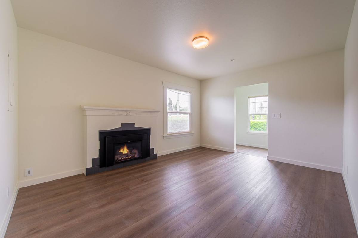Apartment for rent at 804 NW Market St, Seattle, WA 98107