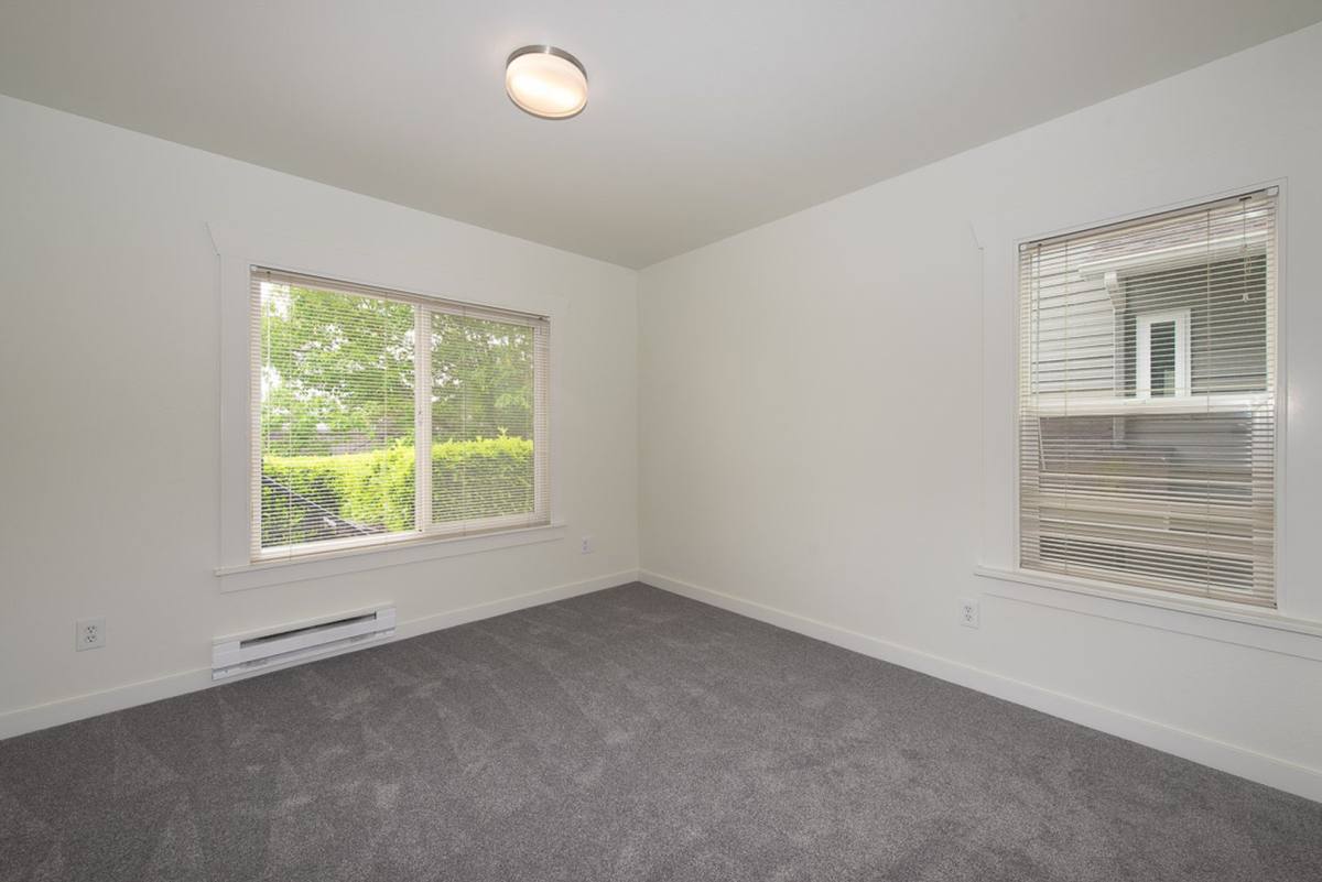 Apartment for rent at 804 NW Market St, Seattle, WA 98107