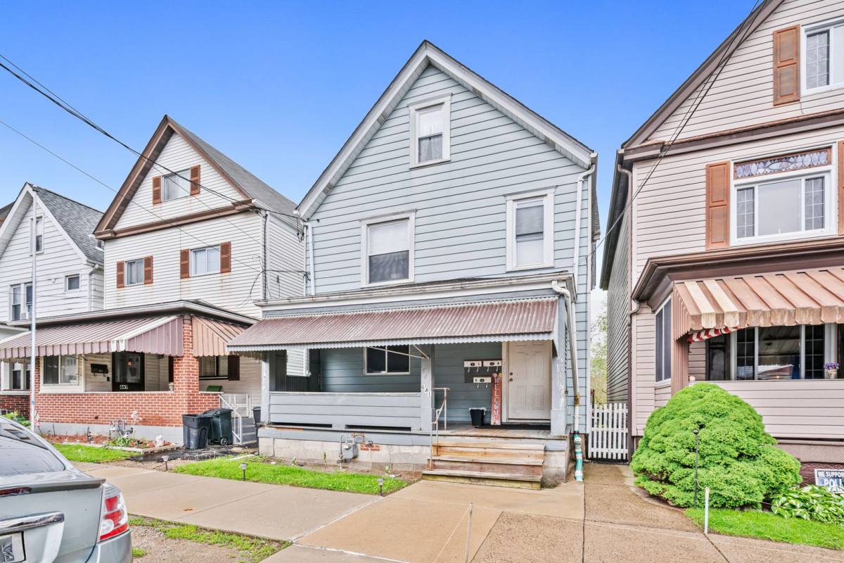 Apartment for rent at 641 6th St, Pitcairn, PA 15140