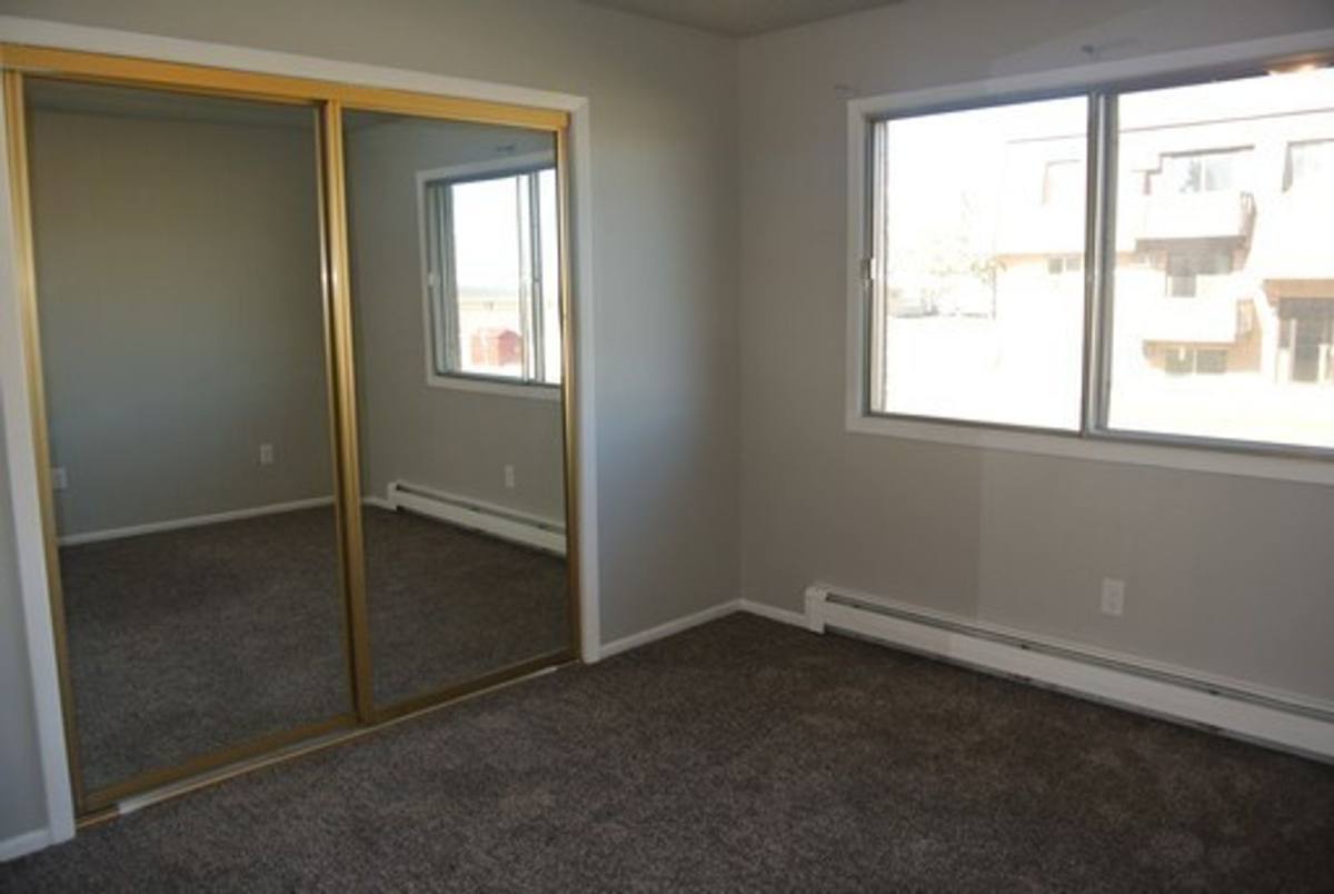 Apartment for rent at 2612 4th St NW, Minot, ND 58703
