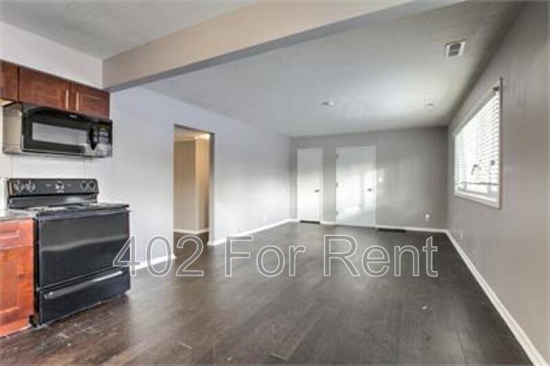 Apartment for rent at 1410 1412 N 45th St #5, Omaha, NE 68132