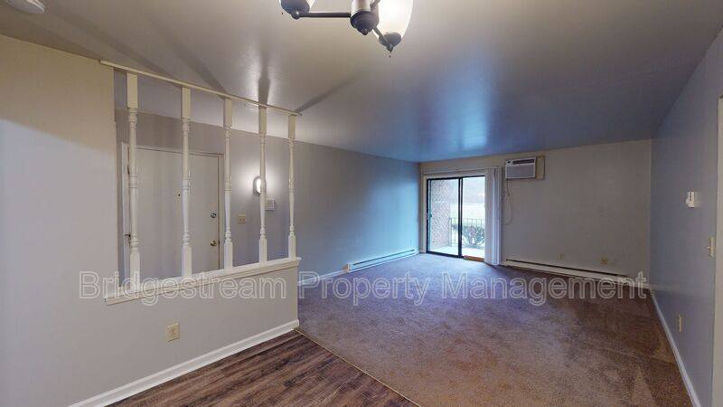 Apartment for rent at 481 N Broadway St #8, Dayton, OH 45426