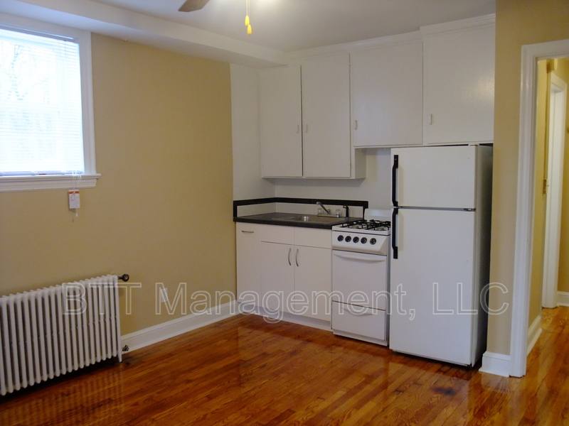 Apartment for rent at 8401 Greenwood Ave #1, Takoma Park, MD 20912