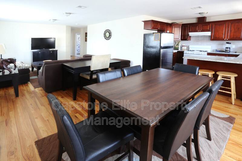 Apartment for rent at 255-257 Nj Railroad Ave #2-3 Master, Newark, NJ 07105