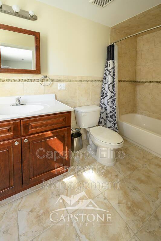 Apartment for rent at 255-257 Nj Railroad Ave #2-3 Master, Newark, NJ 07105