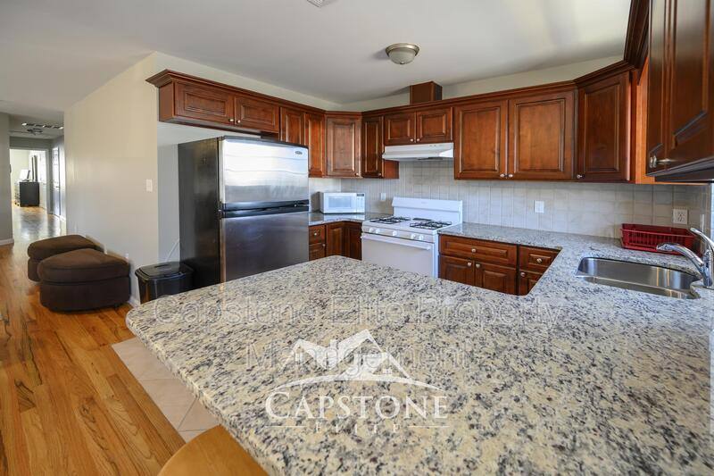 Apartment for rent at 255-257 Nj Railroad Ave #2-3 Master, Newark, NJ 07105