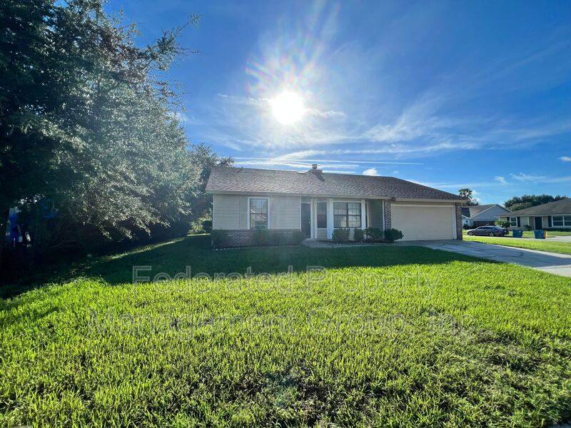 House for rent at 13326 Currituck Dr N, Jacksonville, FL 32225