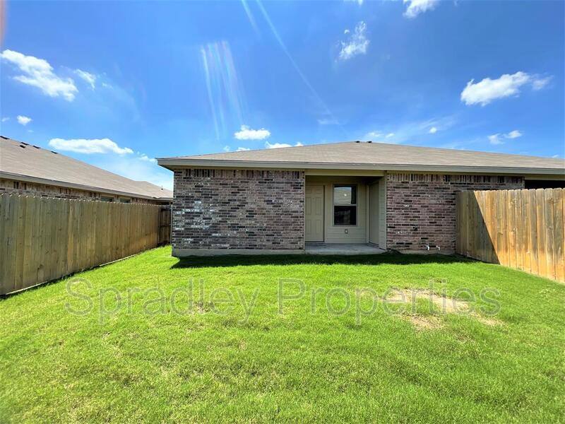 Apartment for rent at 1573 Kal Court, Belton, TX 76513