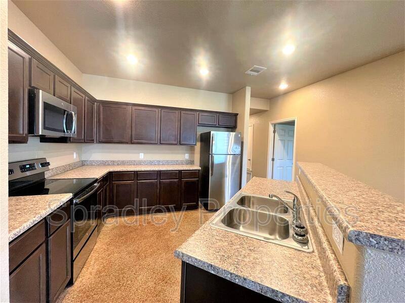 Apartment for rent at 1573 Kal Court, Belton, TX 76513