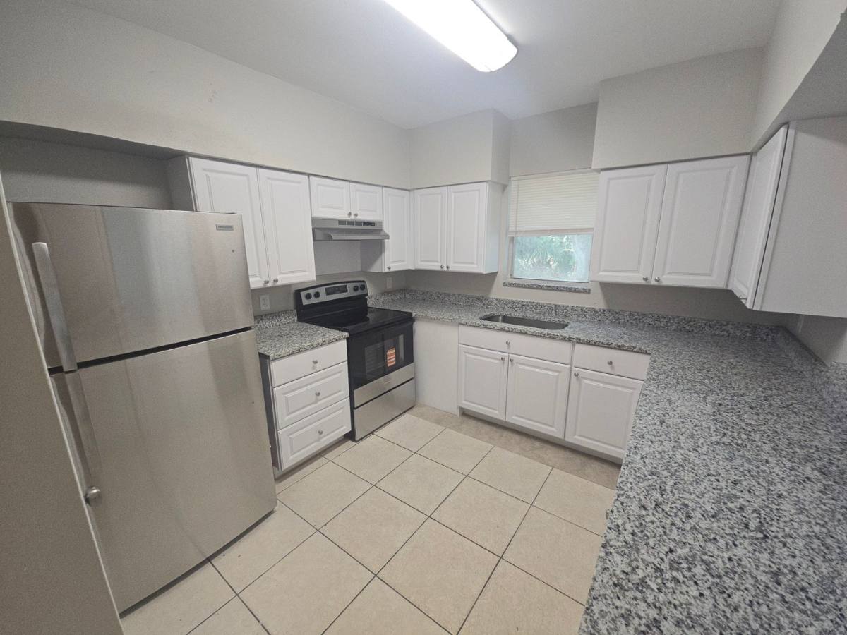 Apartment for rent at 401 W Florida Ave, Haines City, FL 33844