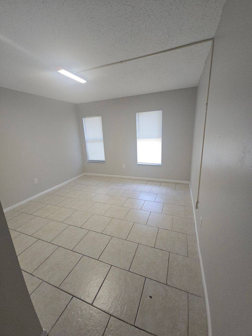 Apartment for rent at 401 W Florida Ave, Haines City, FL 33844