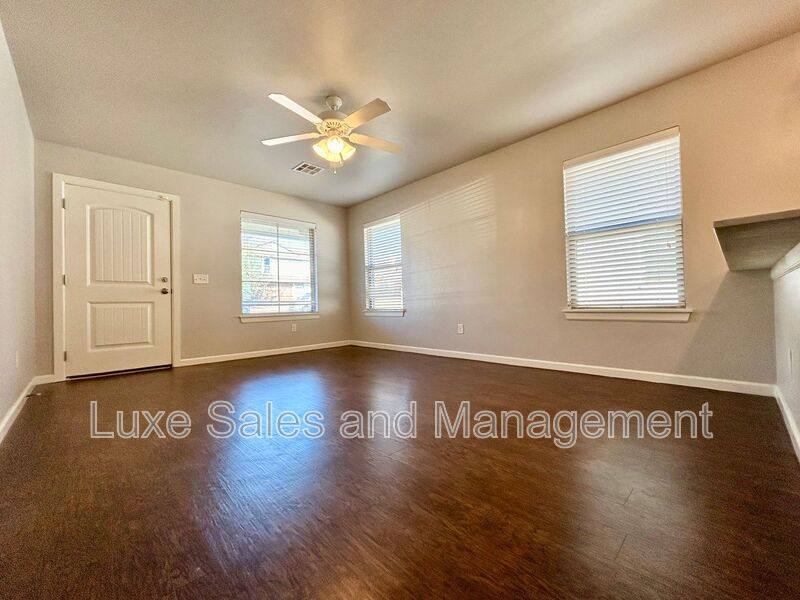 House for rent at 11508 N Lincoln Blvd, Oklahoma City, OK 73114