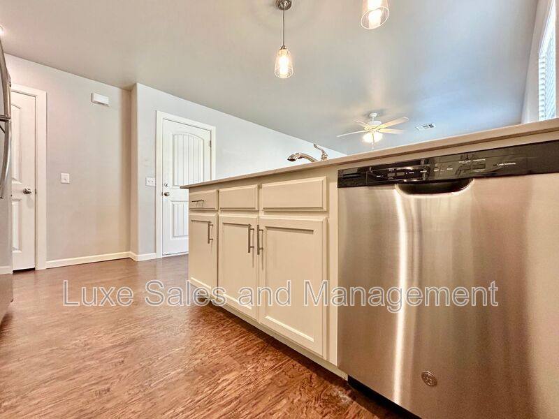 House for rent at 11508 N Lincoln Blvd, Oklahoma City, OK 73114