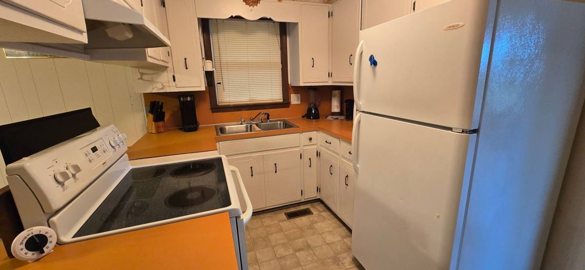 House for rent at 2735 Tablerock Rd, Lenoir, NC 28645