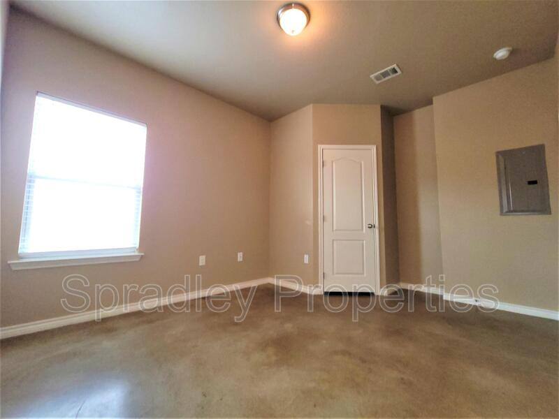 Apartment for rent at 4873A Deep Dr, Temple, TX 76502