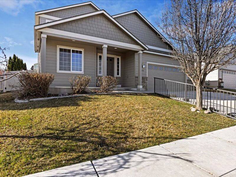 House for rent at 416 Lake Rose Loop, Richland, WA 99352