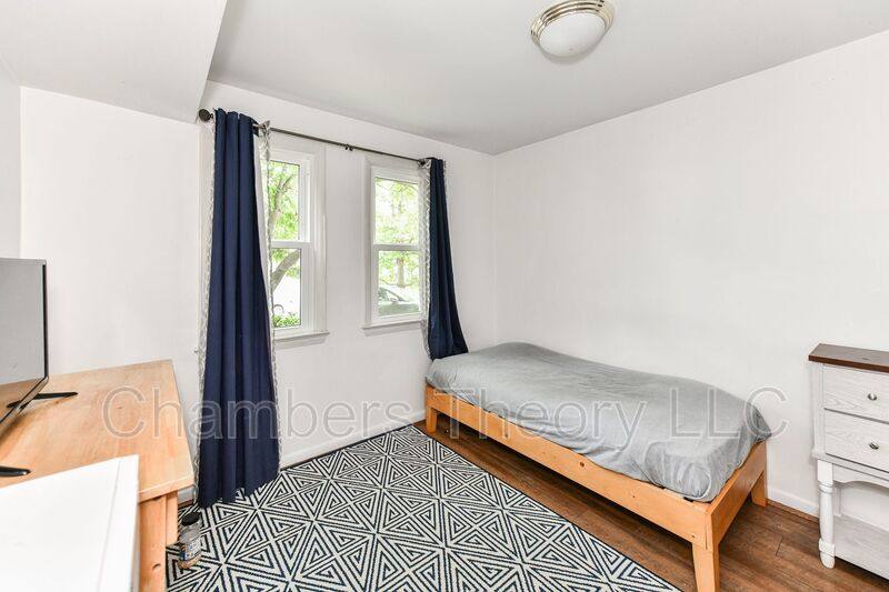 House for rent at 2112 Military Rd, Arlington, VA 22207