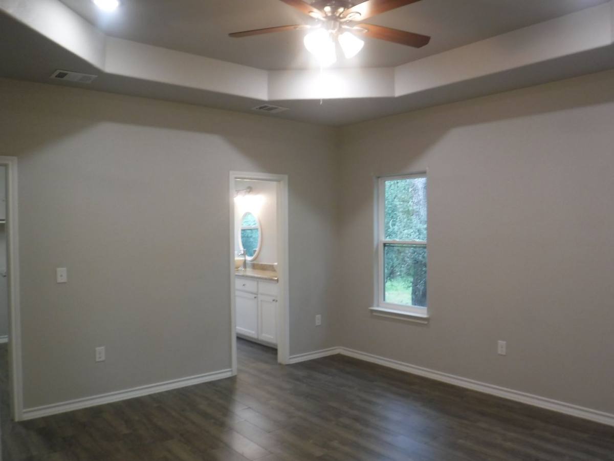 House for rent at 1506 Packsaddle Trail, Kingsland, TX 78639