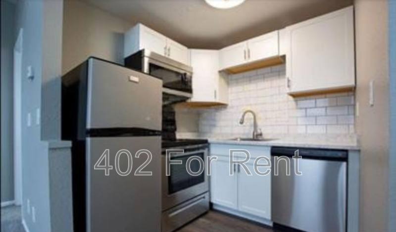 Apartment for rent at 210 S 24th St #402, Omaha, NE 68102