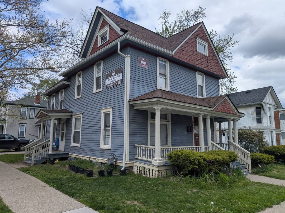 Apartment for rent at 518 Washtenaw Ave, Ypsilanti, MI 48197