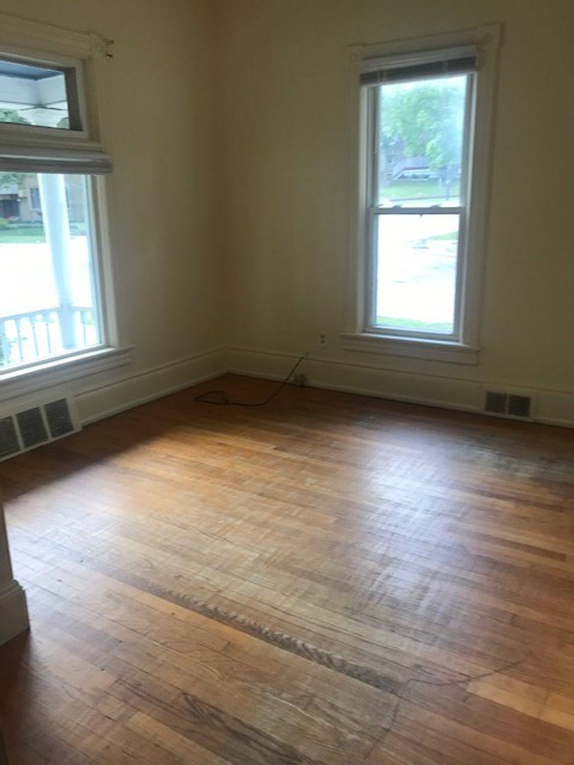 Apartment for rent at 518 Washtenaw Ave, Ypsilanti, MI 48197