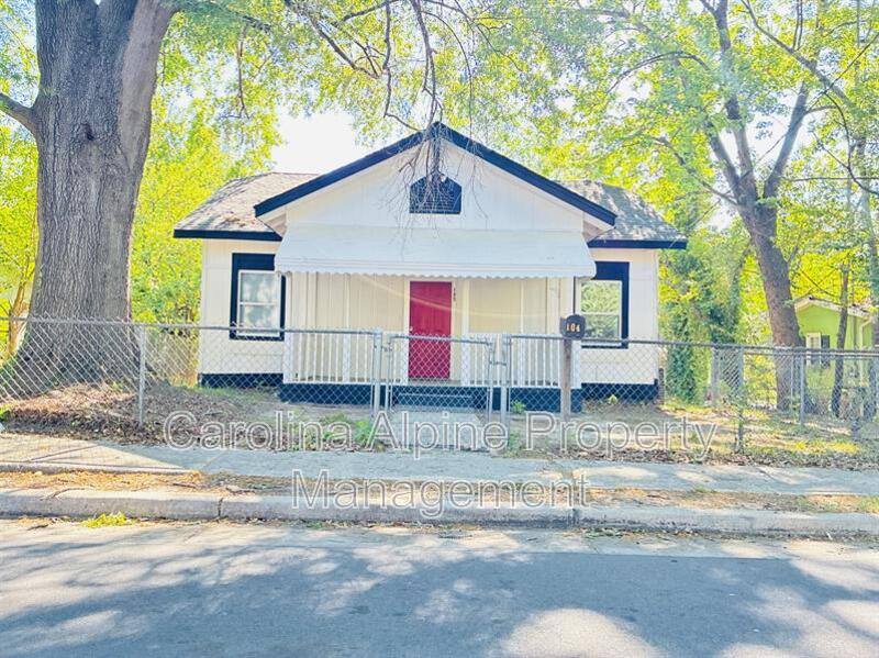 House for rent at 104 Miller St, Gastonia, NC 28052