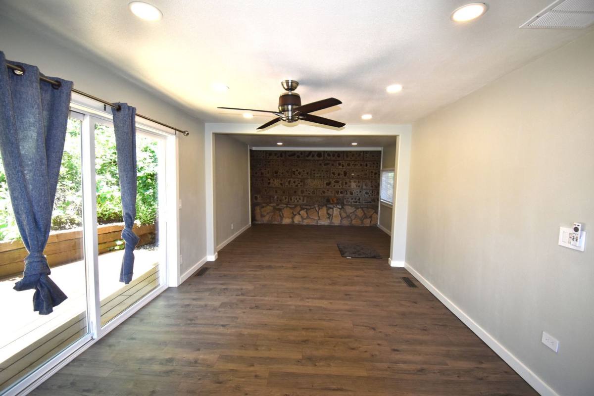 House for rent at 157 Holloway Heights, Brownsville, OR 97327