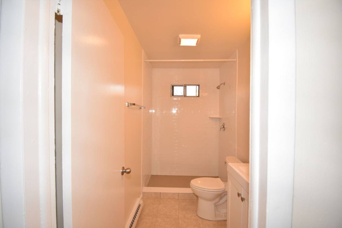 Apartment for rent at 121 N St, Seymour, CT 06483