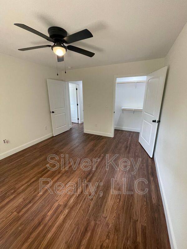 Townhouse for rent at 129-131 Cardin St #131, Etowah, TN 37331