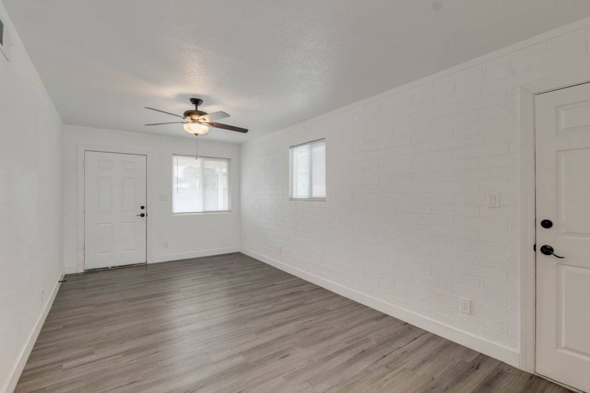 Apartment for rent at 4218 N 17th St, Phoenix, AZ 85016