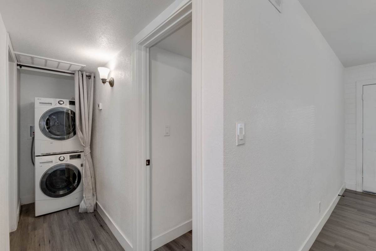 Apartment for rent at 4218 N 17th St, Phoenix, AZ 85016