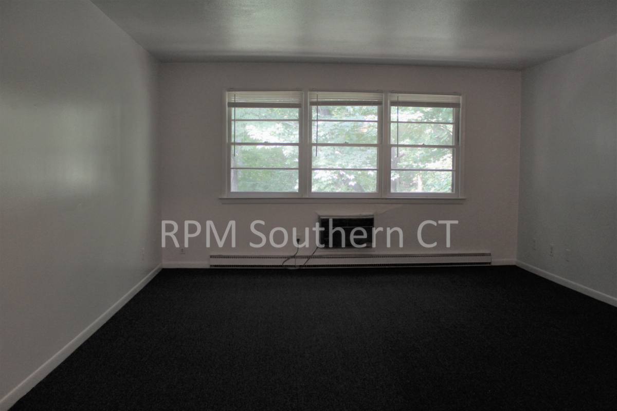Condo for rent at 1730 State St, Hamden, CT 06514