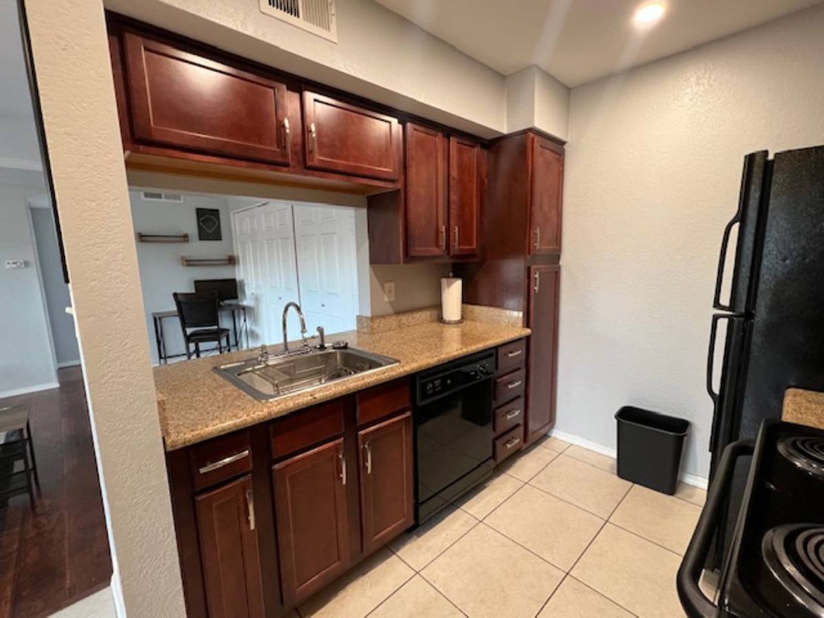 Apartment for rent at 3500 N Hayden Rd, Scottsdale, AZ 85251