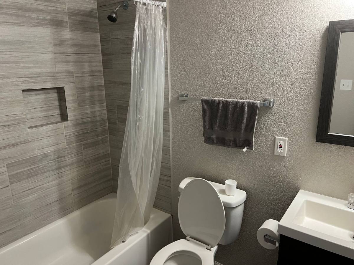 Apartment for rent at 500 W Parkway St, Denton, TX 76201