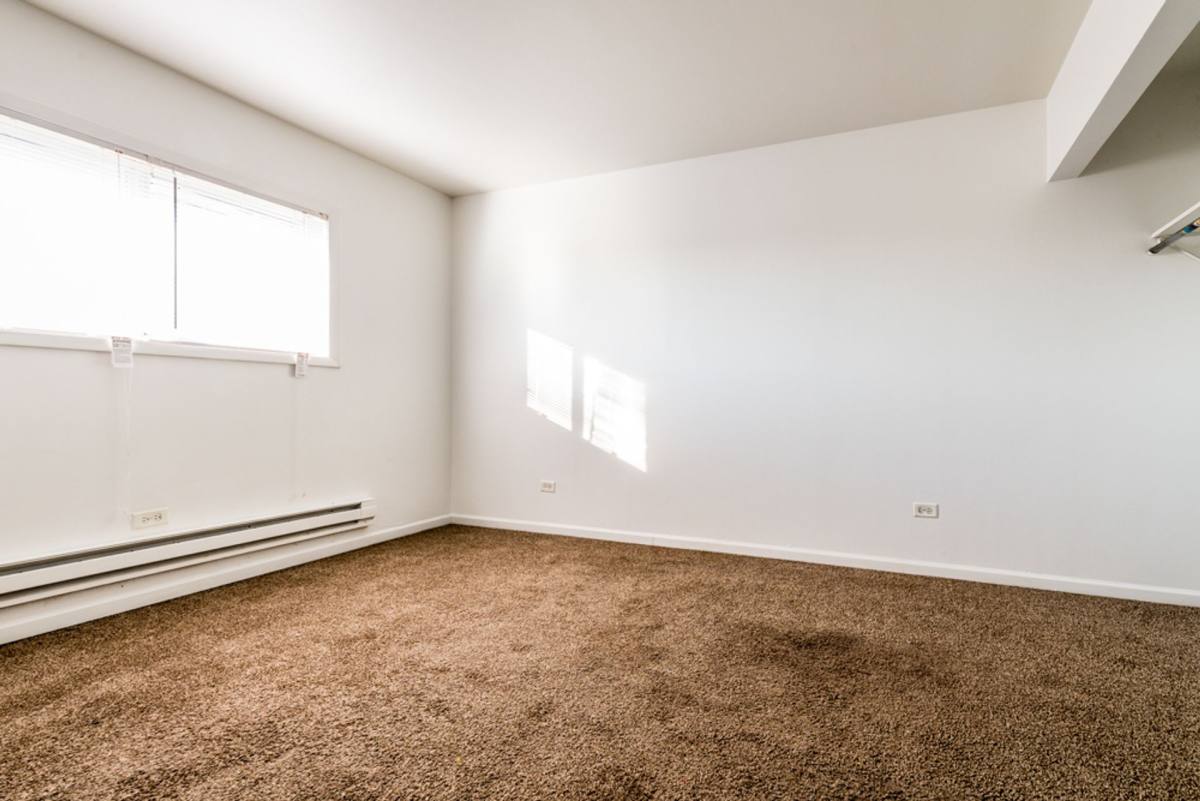 Apartment for rent at 2115 S 4th Ave, Maywood, IL 60153