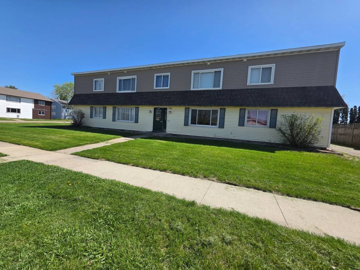 Apartment for rent at 3609 Joan Dr, Waterloo, IA 50702