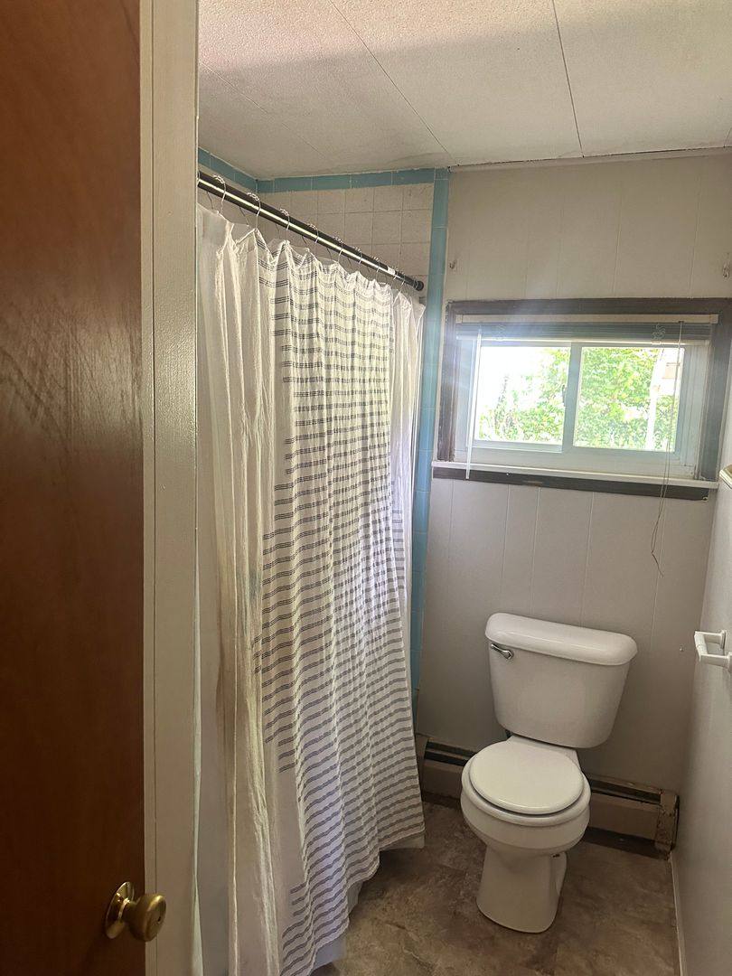 House for rent at 226 Roxbury Rd, Shippensburg, PA 17257