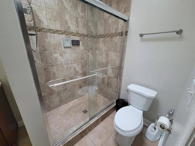 Townhouse for rent at 9 N Luzerne Ave, Baltimore, MD 21224