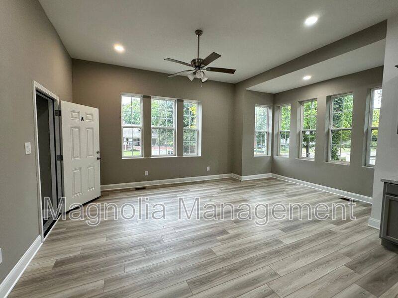 Apartment for rent at 252 Gholson Ave #A, Henderson, NC 27536