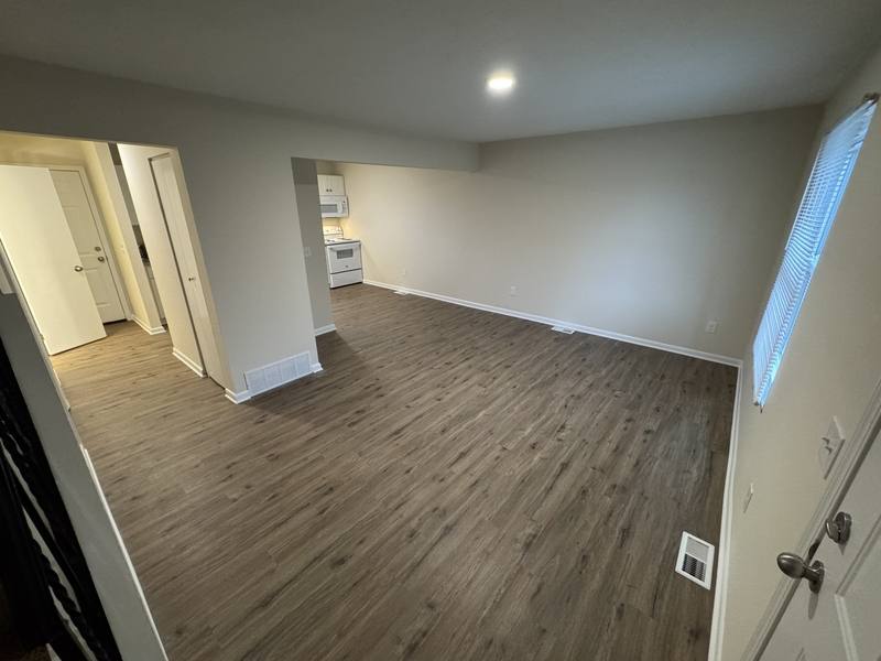 Townhouse for rent at 956-988 W Liberty St #956-B, Medina, OH 44256