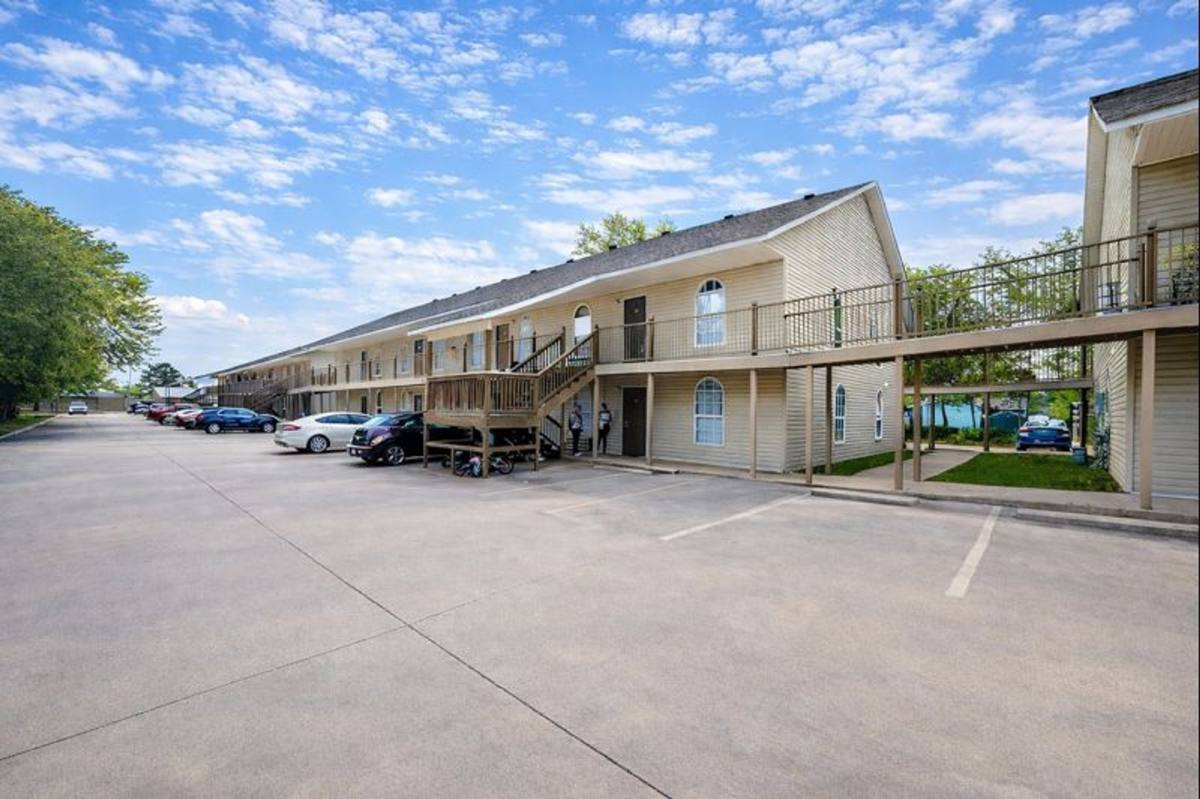 Apartment for rent at 910 Powell St, Springdale, AR 72764