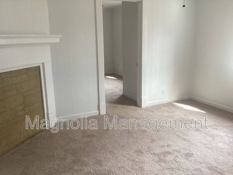 House for rent at 234 Davis St, Henderson, NC 27536
