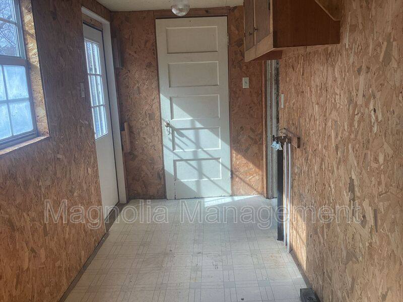 House for rent at 234 Davis St, Henderson, NC 27536