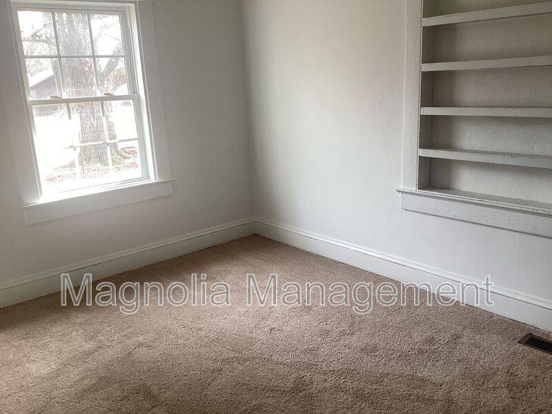 House for rent at 234 Davis St, Henderson, NC 27536