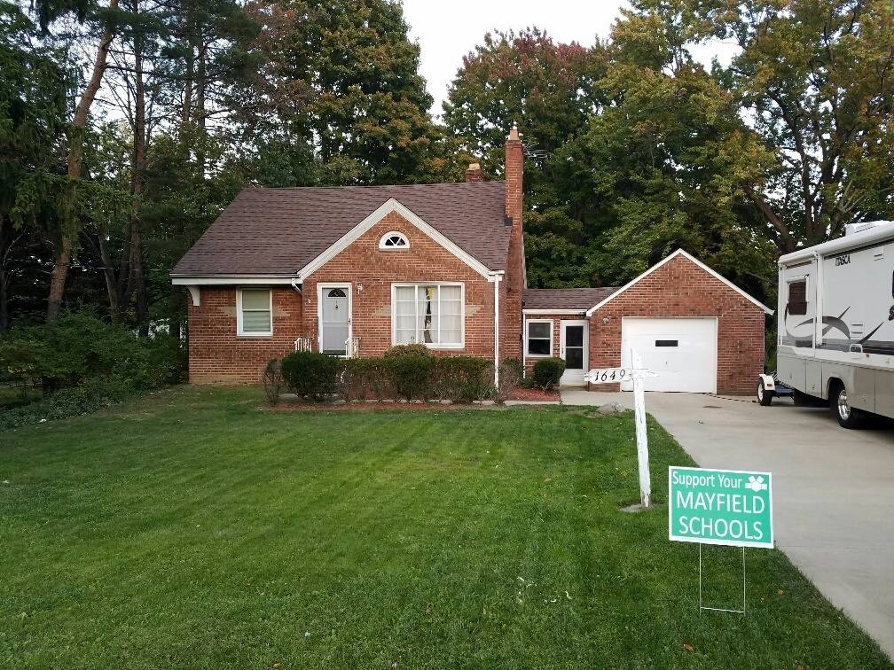 House for rent at 1649 Som Center Rd, Cleveland, OH 44124