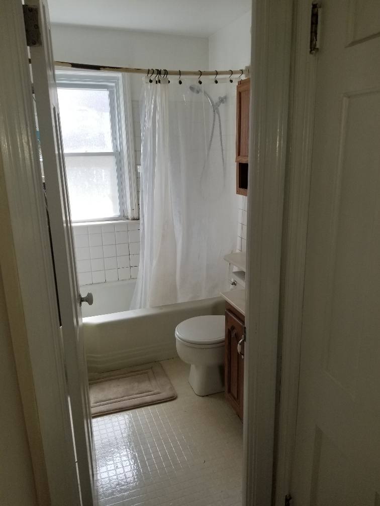 House for rent at 1649 Som Center Rd, Cleveland, OH 44124