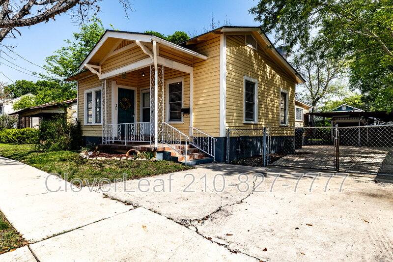 House for rent at 323 Barrera St, San Antonio, TX 78210