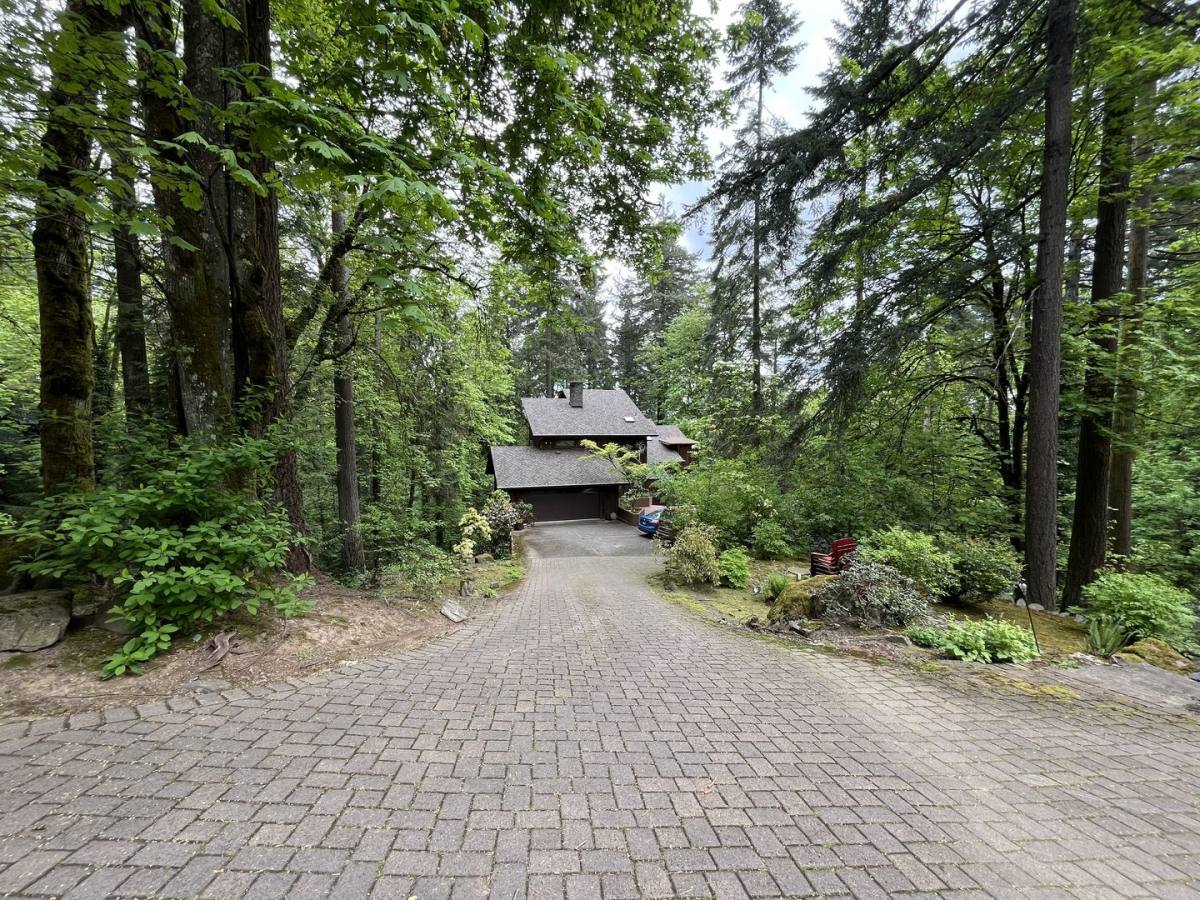 House for rent at 2654 SW Fairmount Blvd, Portland, OR 97239