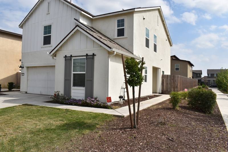House for rent at 698 Jessie Dr, Merced, CA 95348